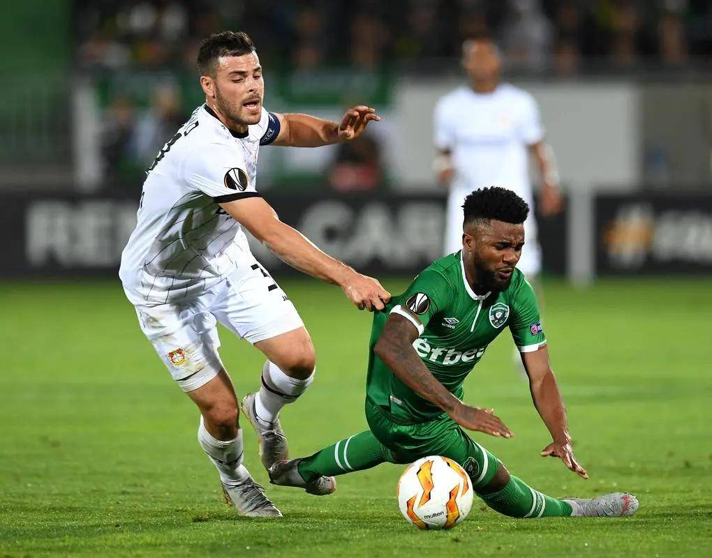 在田径跑道 在田径跑道