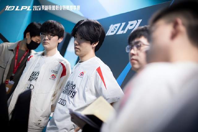 战双线并行 战双线并行