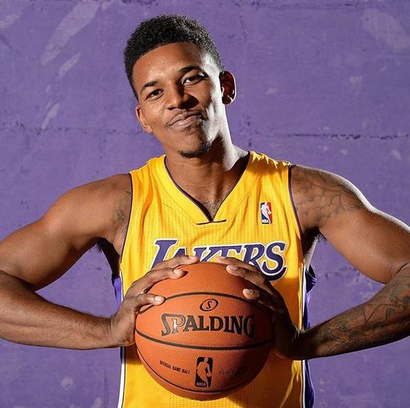 体现出对比 体现出对比